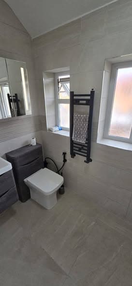 Walk-in shower install with full tiling — photo 3