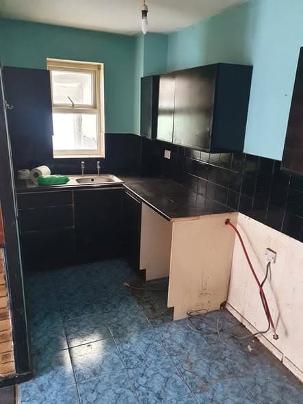 Kitchen strip-out and refurbishment — Emir Handyman